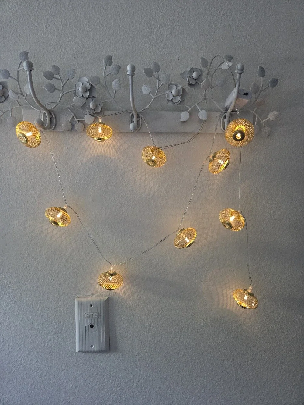 Z Gallerie Light String
